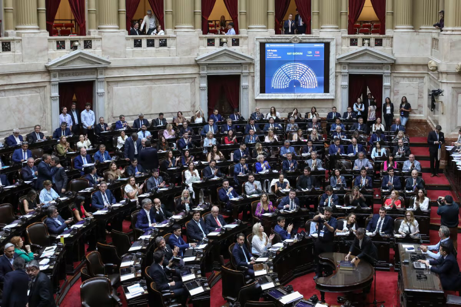 Deputados da Argentina aprova projeto que reduz idade de responsabilidade penal para 14 anos