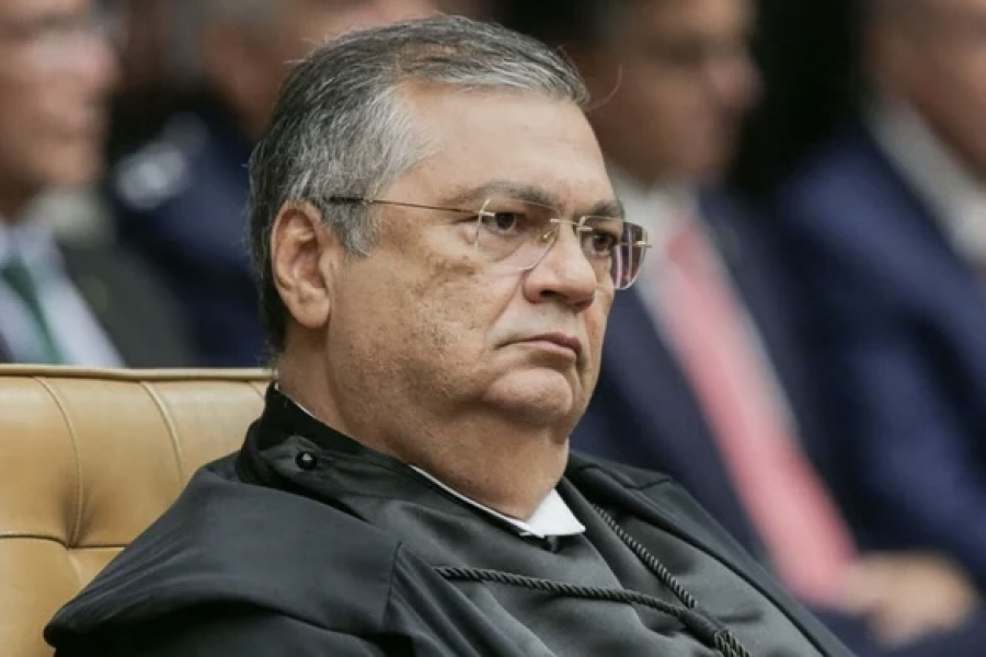 Ex-ministro de Lula suspende quebra de sigilo de Lulinha votada pela CPMI do INSS