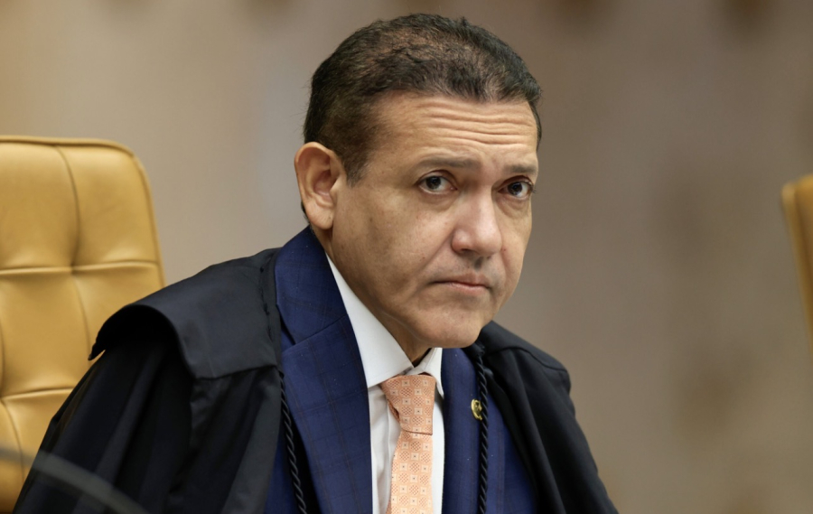 Master e JBS bancam R$18 milhões para consultoria ligada ao filho de Nunes Marques