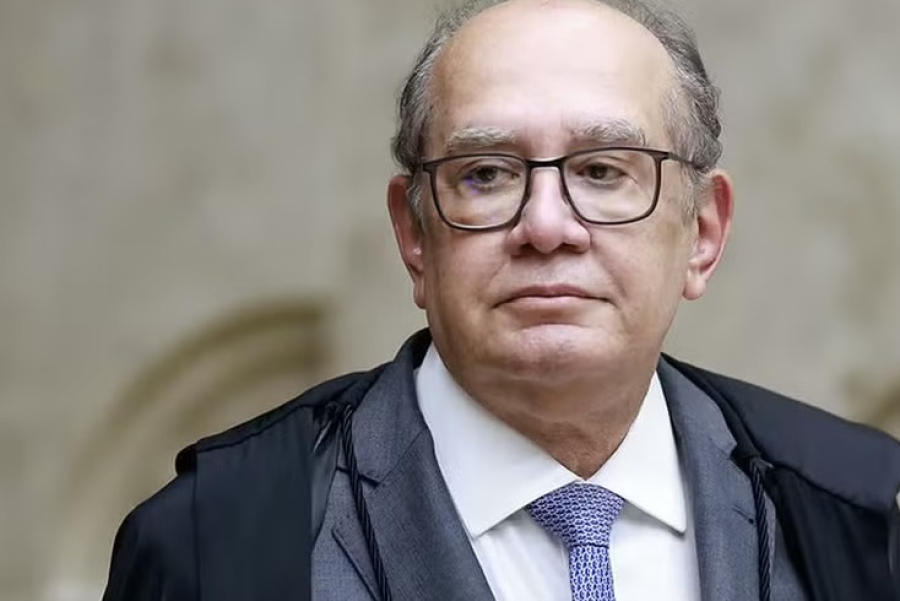 Ministro Gilmar Mendes vota para manter prisão de Vorcaro