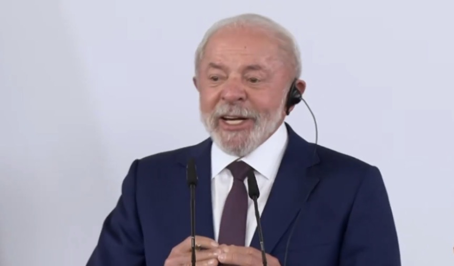 Lula diz que vai regular tudo que for digital, principalmente porque é ano eleitoral