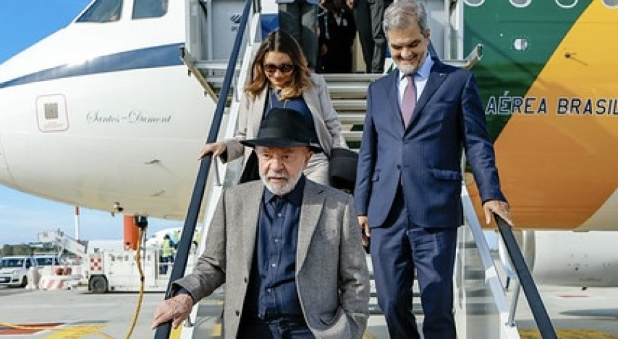 Governo Lula se aproxima da marca de R$ 1 bilhão em gastos com viagens internacionais