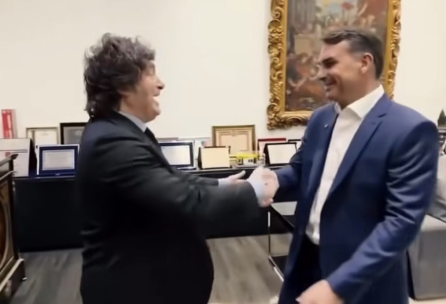 Javier Milei chama Moraes de Careca Lixo e diz que não deixou encontrar Bolsonaro