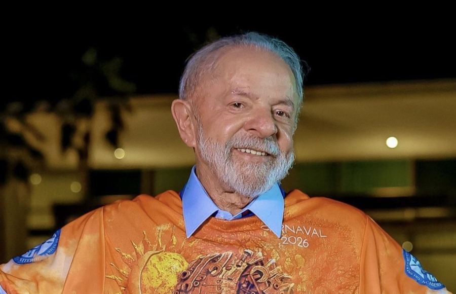 TSE aceita ação contra Lula por abuso em homenagem a escola de samba que recebeu dinheiro público  no Carnaval do RJ