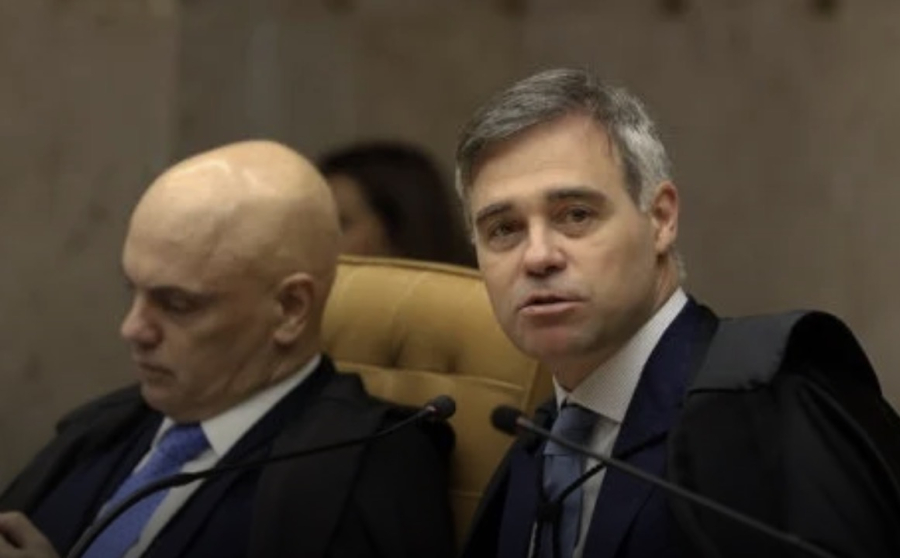 Moraes usa inquérito das fake news para acusar André Mendonça de crimes e pede reação de Fachin