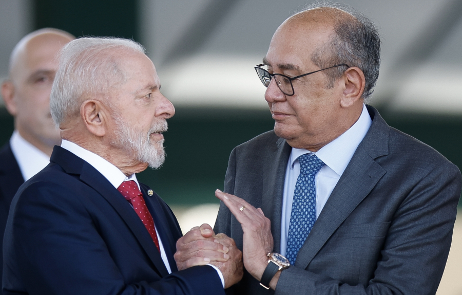 Às vésperas da eleição, Gilmar diz que reajuste de Lula para  é legal; em caso de Bolsonaro, votou pela inconstitucionalidade