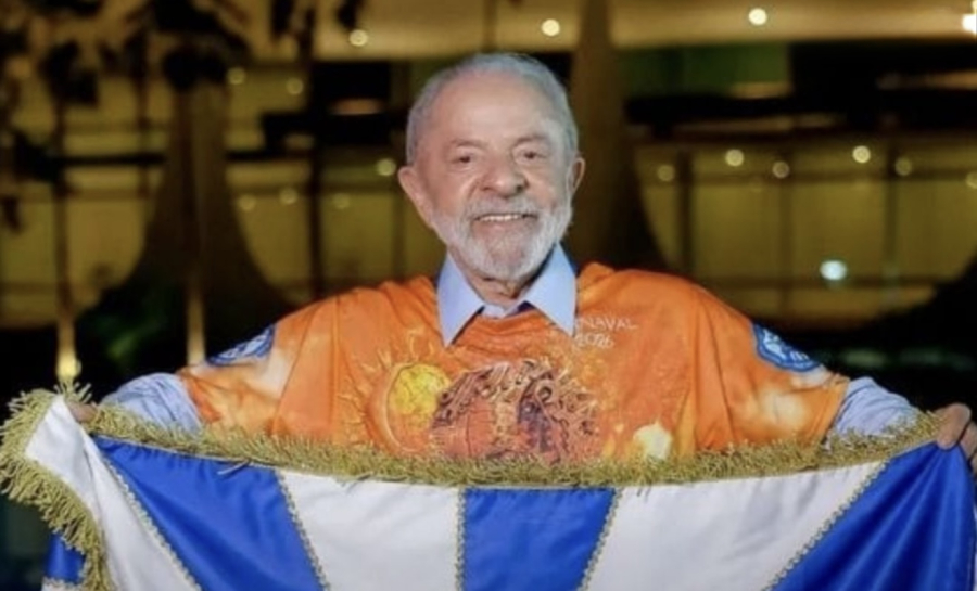 TSE aceita ação contra Lula por desfile no Carnaval do Rio e chapa pode enfrentar pedido de inelegibilidade
