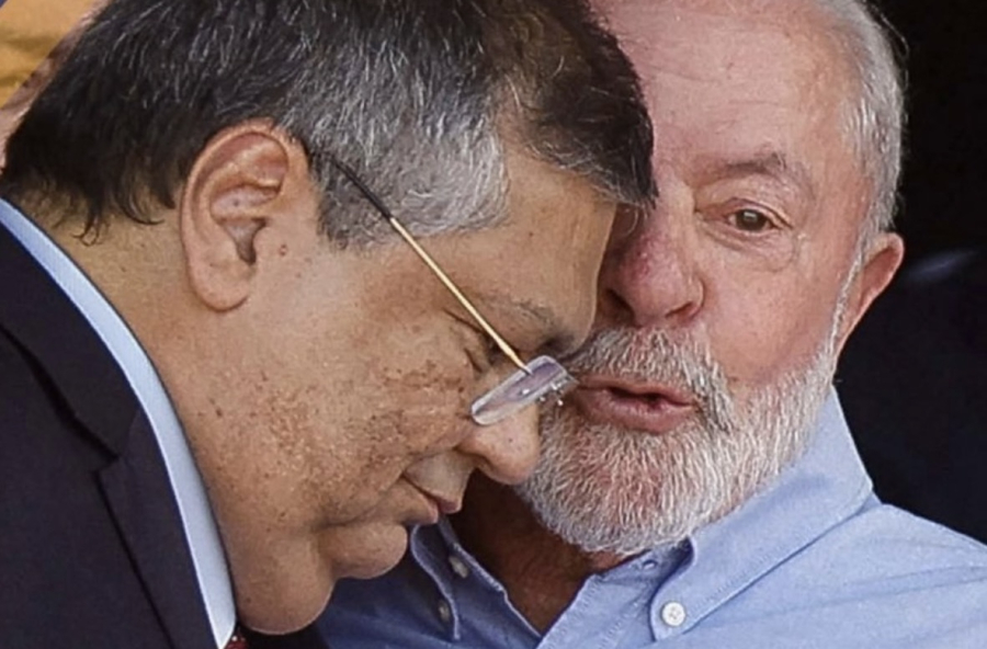 Flávio dino derruba decisão  de andré mendonça que proibia FAKENEWS sobre nossa senhora