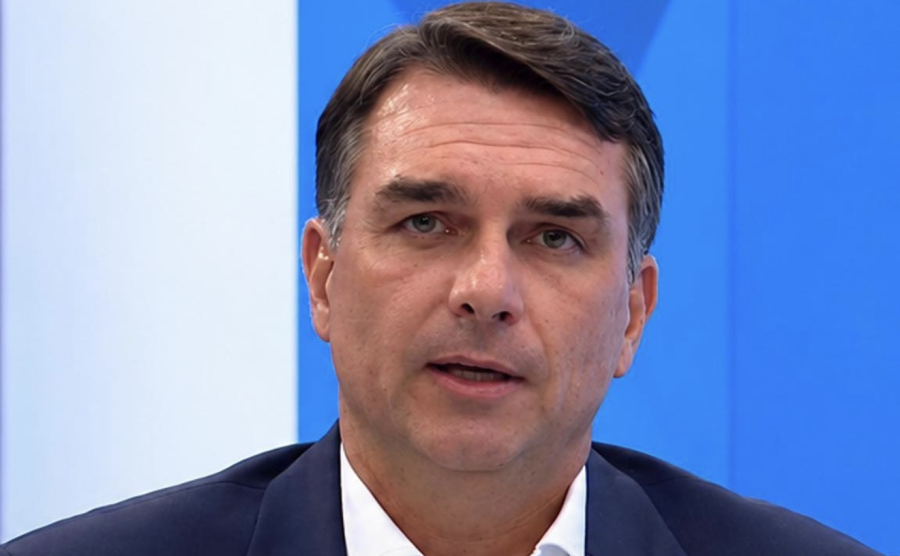 PF DE LULA NA VELOCIDADE DO AR QUE RESPIRAMOS JÁ VAI INVESTIGAR SE FLÁVIO BOLSONARO TÊM RELAÇÃO COM SÓCIO DE BETS